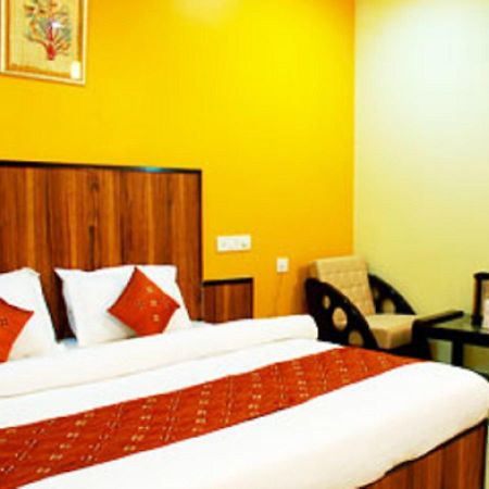 Didi Hotel Lucknow Dış mekan fotoğraf